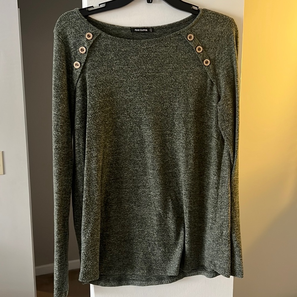 Green long sleeve